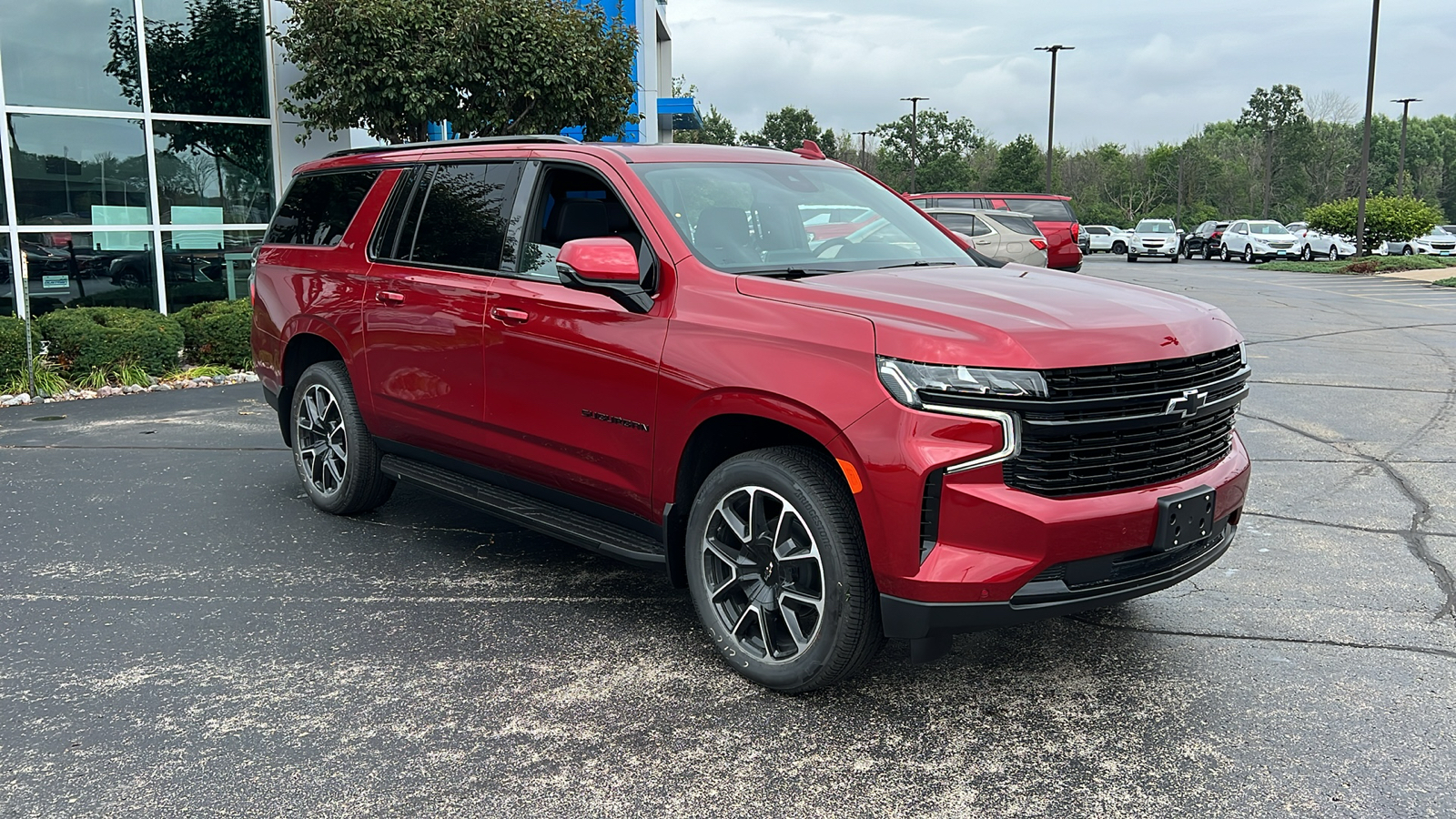 2024 Chevrolet Suburban RST 7