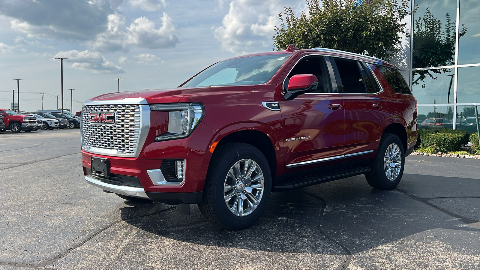 2024 GMC Yukon Denali 1