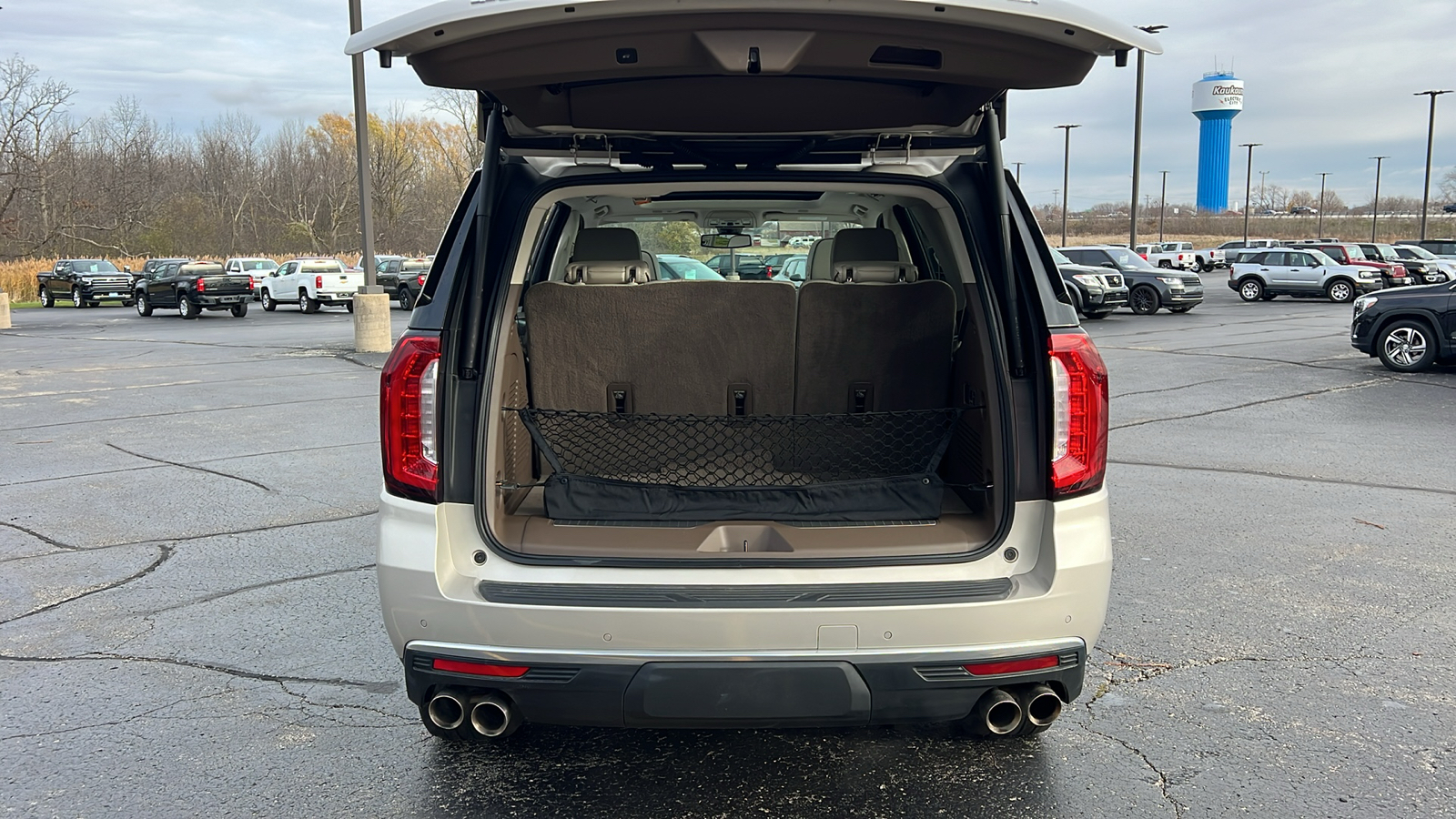 2021 GMC Yukon Denali 30