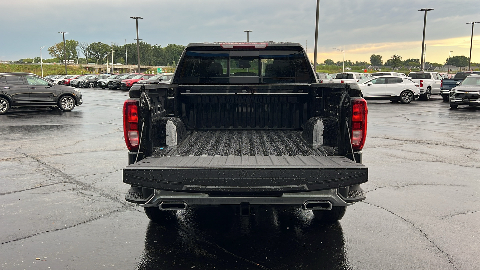 2024 GMC Sierra 1500 SLE 28