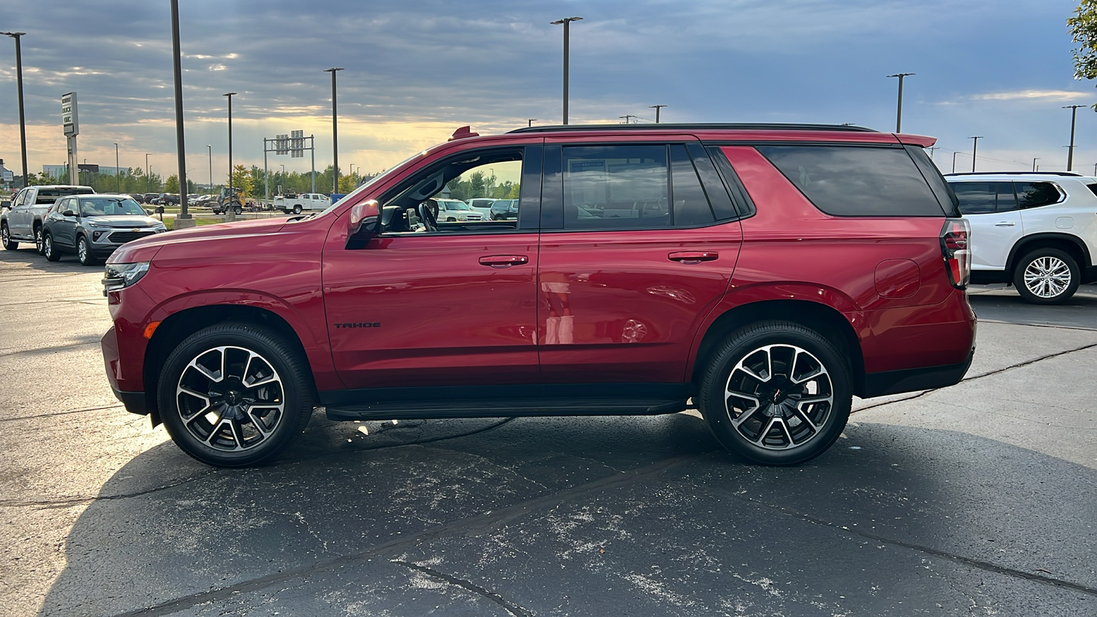 2021 Chevrolet Tahoe RST 2