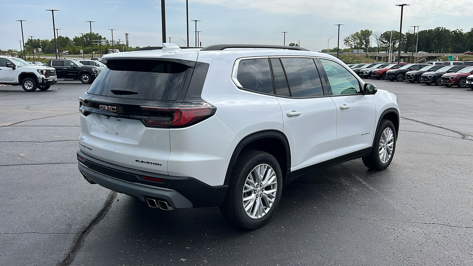 2024 GMC Acadia AWD Elevation 5