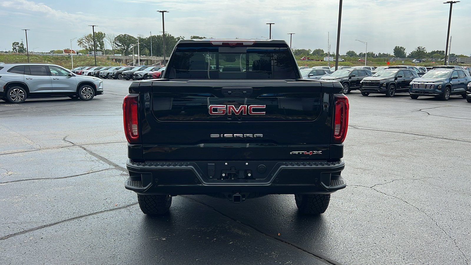 2024 GMC Sierra 1500 AT4X 4