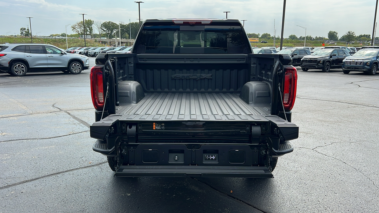 2024 GMC Sierra 1500 AT4X 28