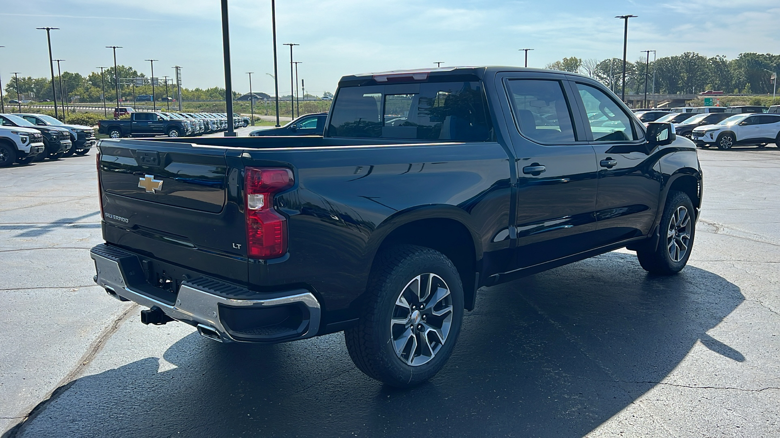 2024 Chevrolet Silverado 1500 LT 5