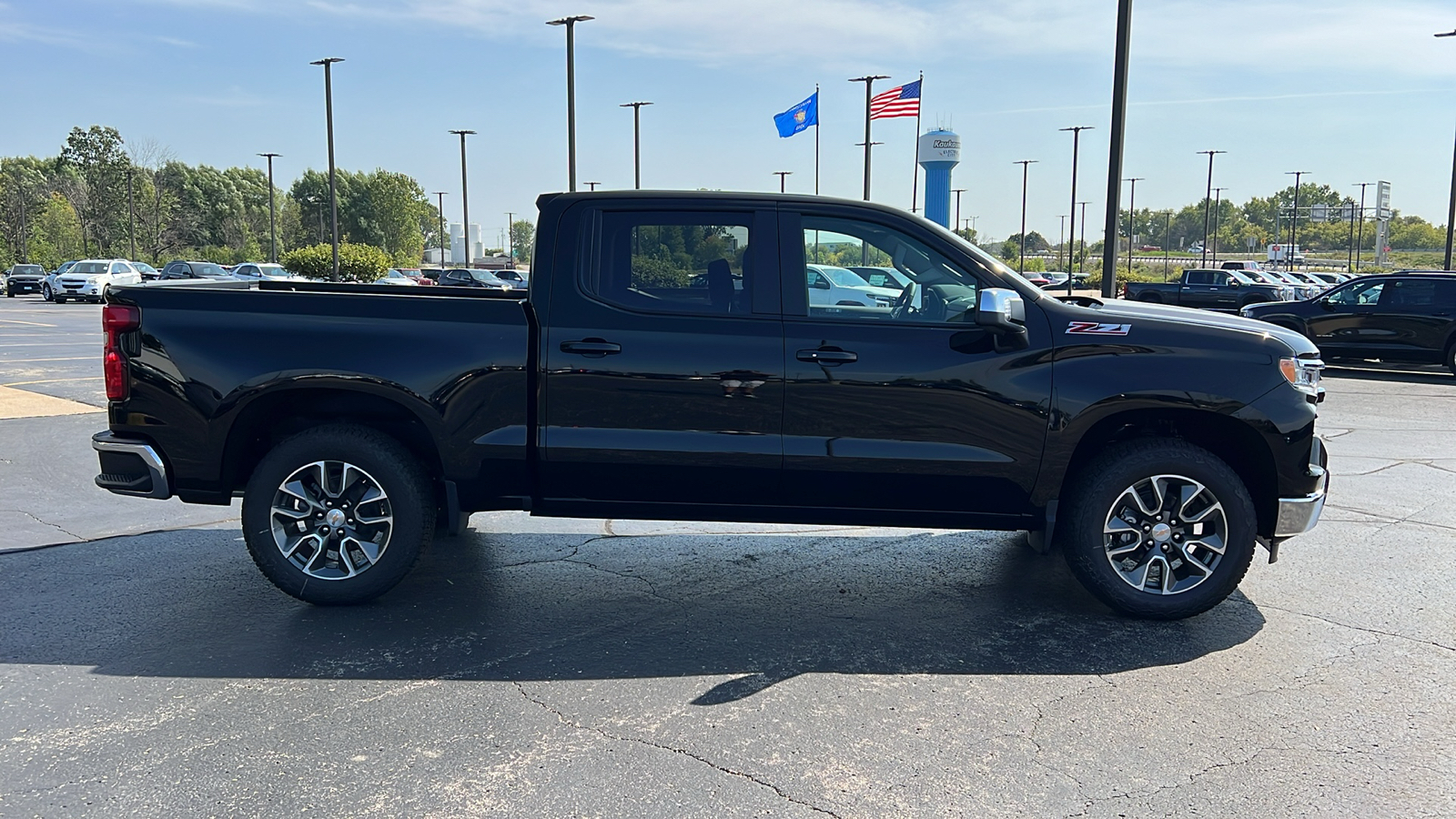 2024 Chevrolet Silverado 1500 LT 6