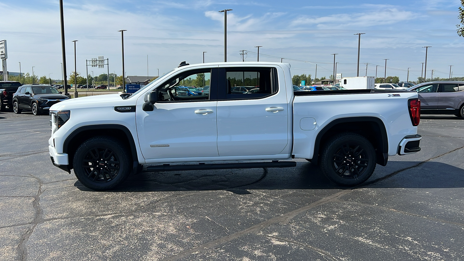 2024 GMC Sierra 1500 Elevation 2