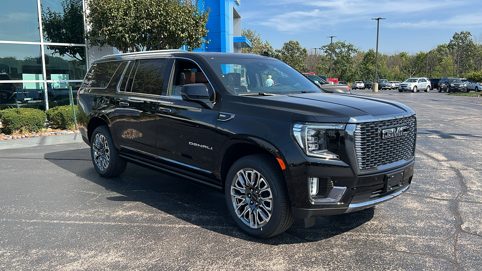 2024 GMC Yukon Denali Ultimate 7