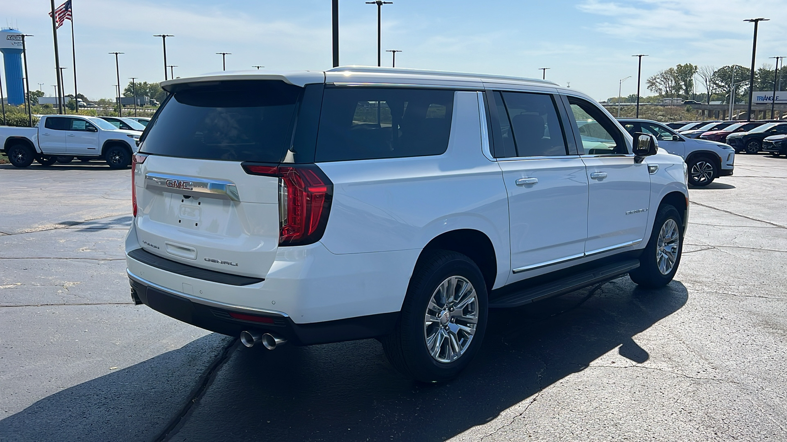 2024 GMC Yukon Denali 5