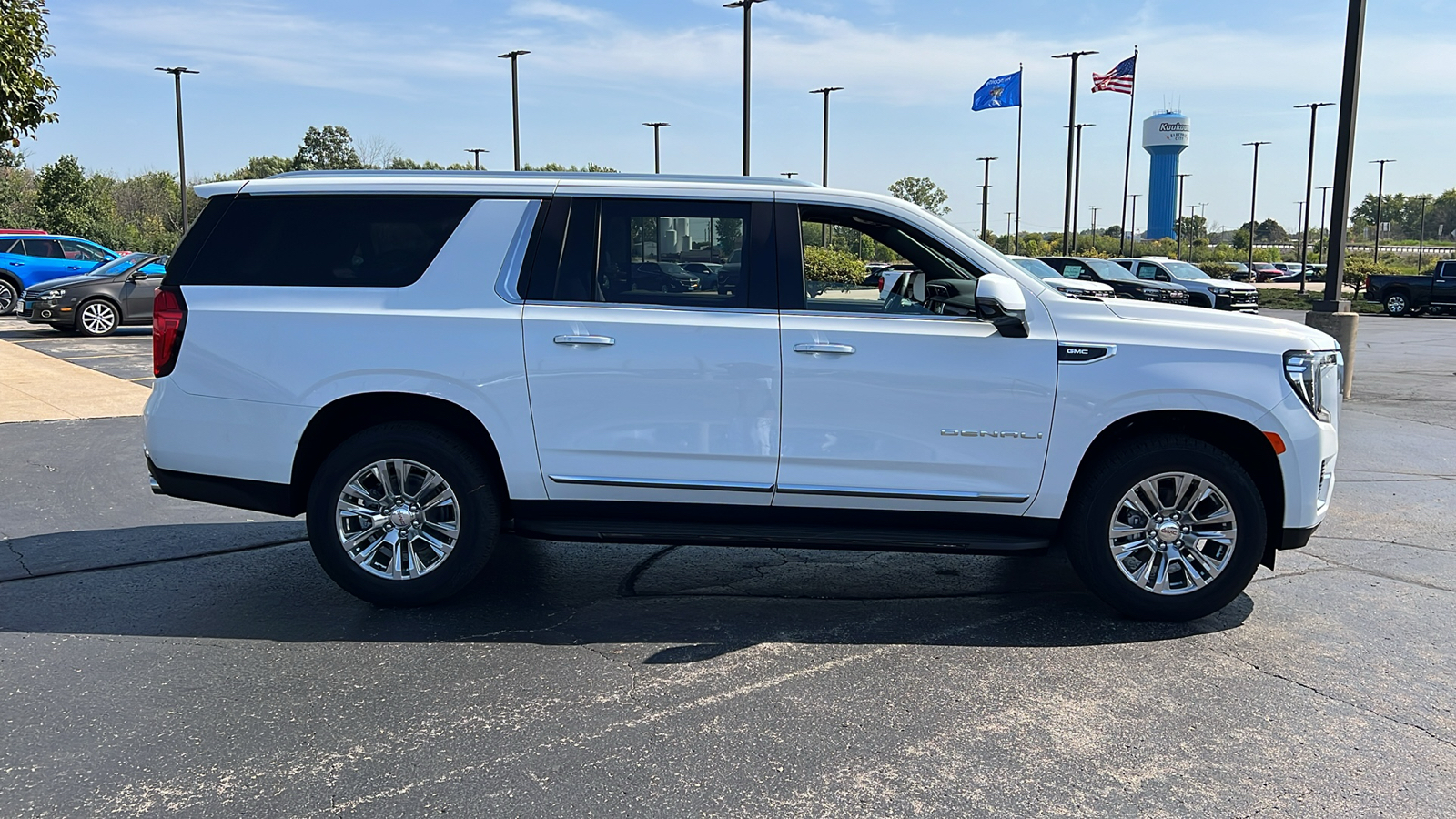 2024 GMC Yukon Denali 6