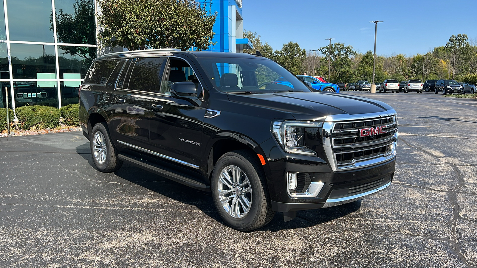 2024 GMC Yukon SLT 7