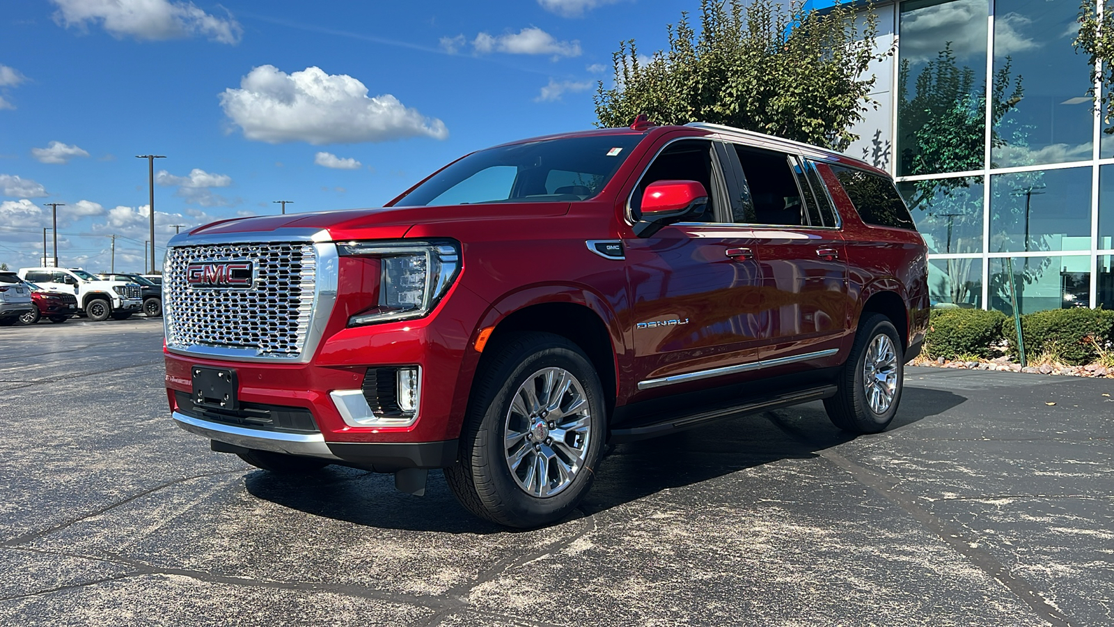 2024 GMC Yukon Denali 1