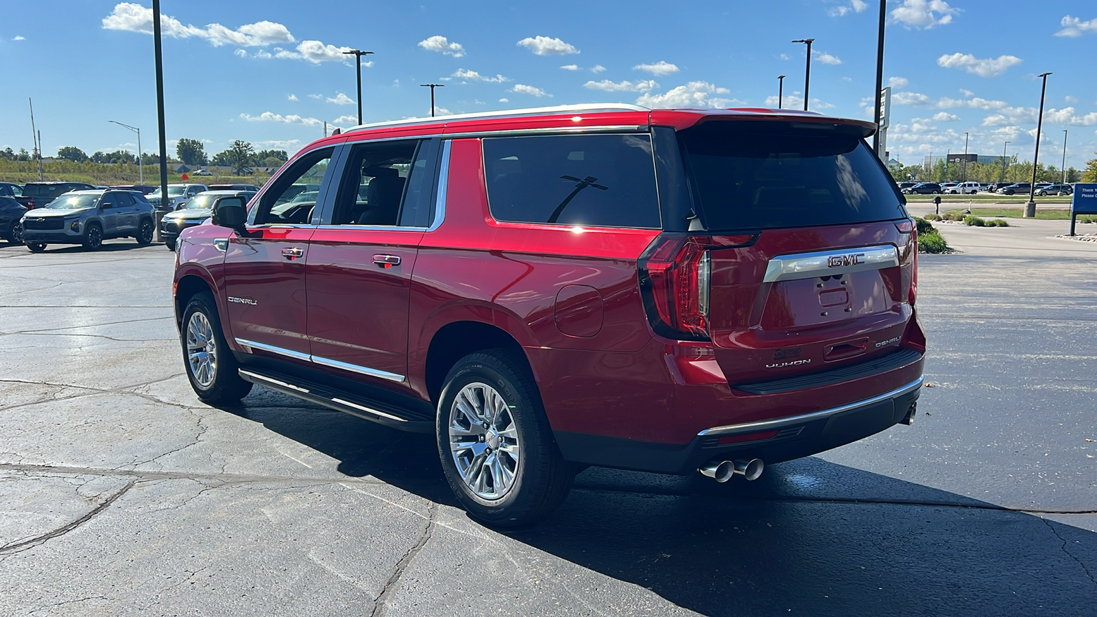 2024 GMC Yukon Denali 3