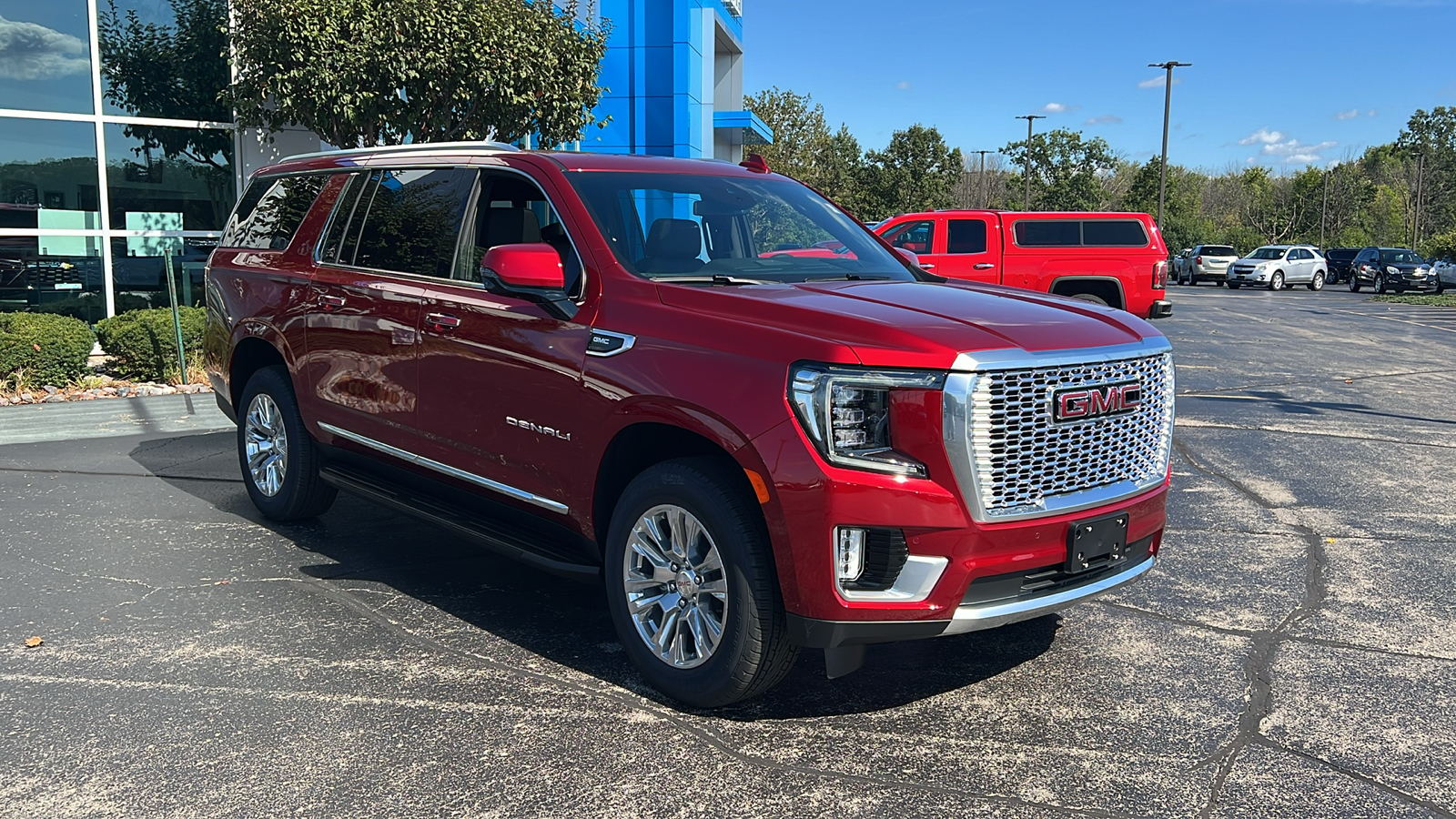 2024 GMC Yukon Denali 7