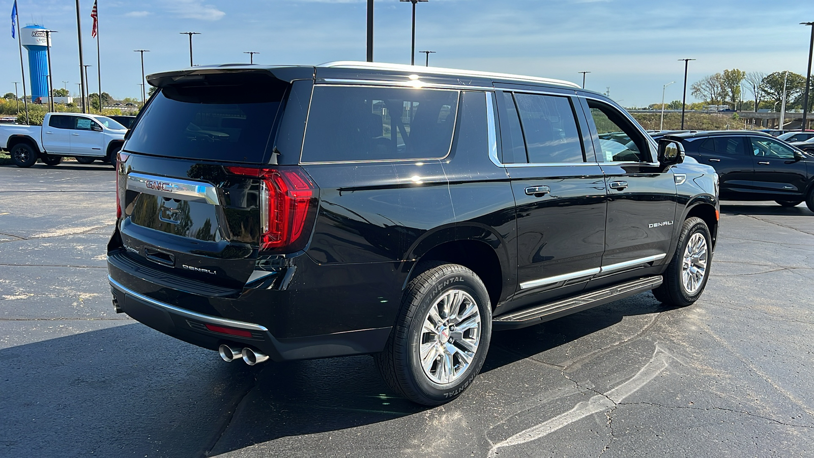 2024 GMC Yukon Denali 5