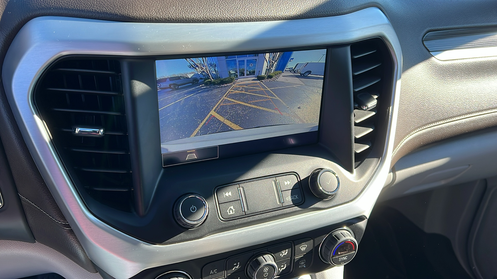 2021 GMC Acadia SLT 17