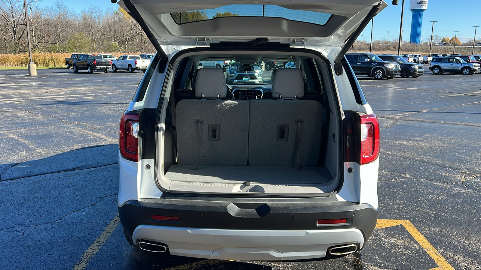 2021 GMC Acadia SLT 32