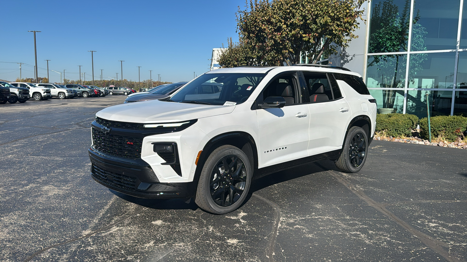 2024 Chevrolet Traverse AWD RS 1