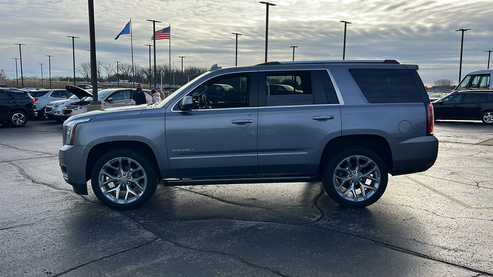 2019 GMC Yukon Denali 2