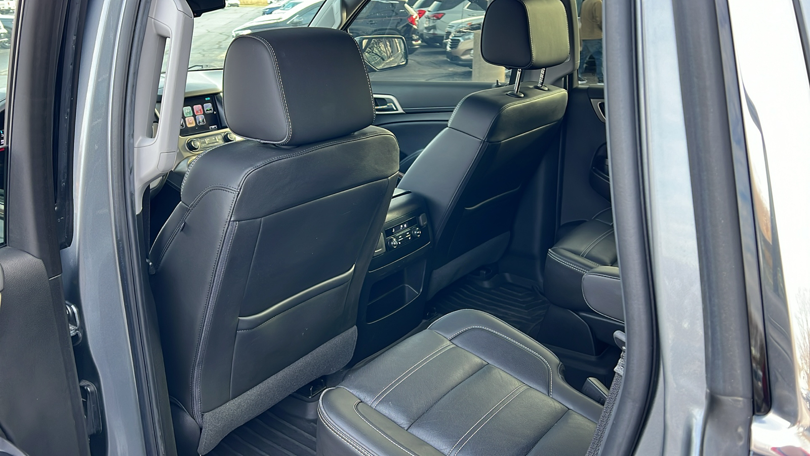 2019 GMC Yukon Denali 29