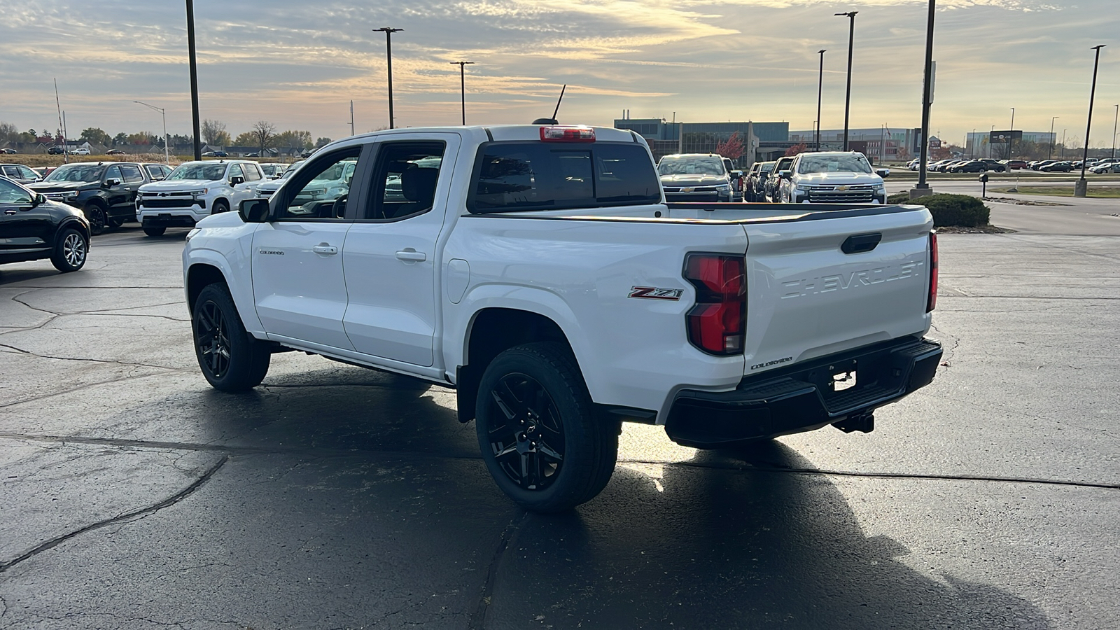 2024 Chevrolet Colorado 4WD Z71 3