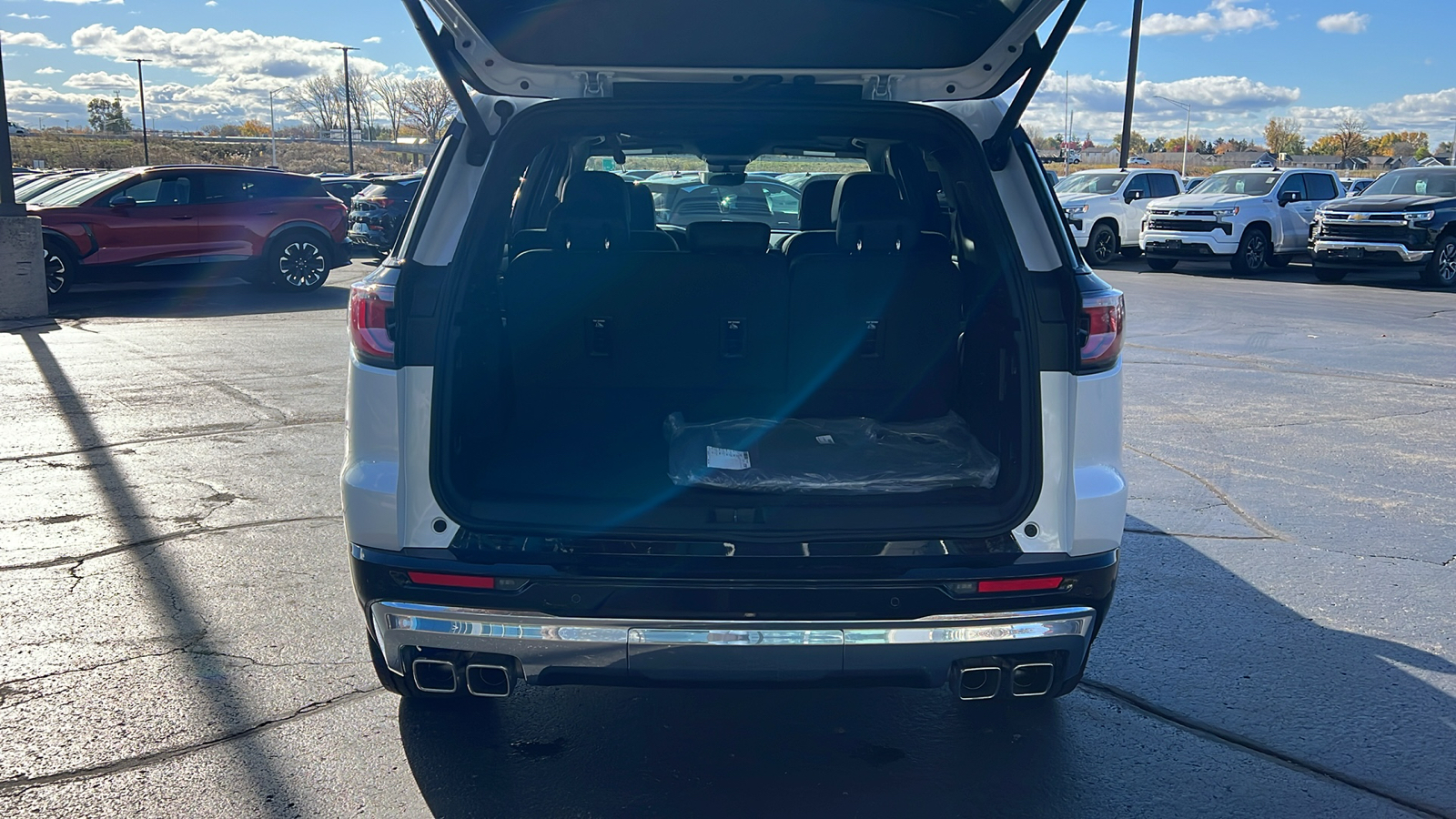 2024 GMC Acadia AWD Denali 31