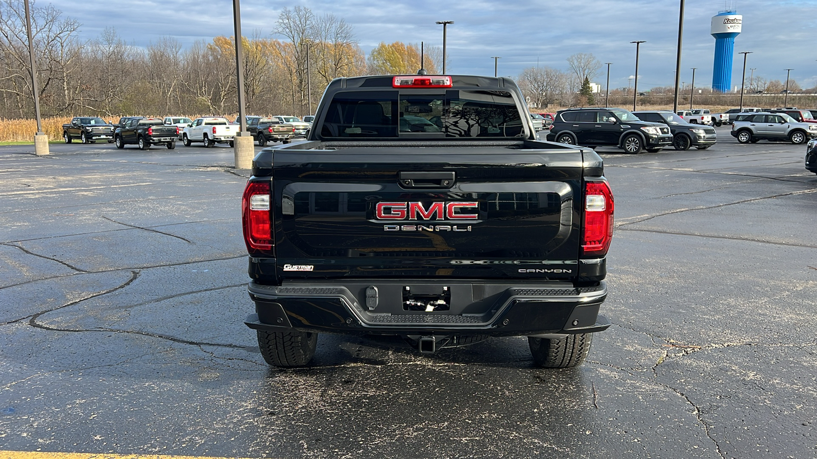 2024 GMC Canyon 4WD Denali 4