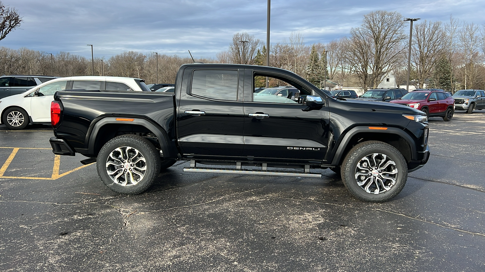 2024 GMC Canyon 4WD Denali 6