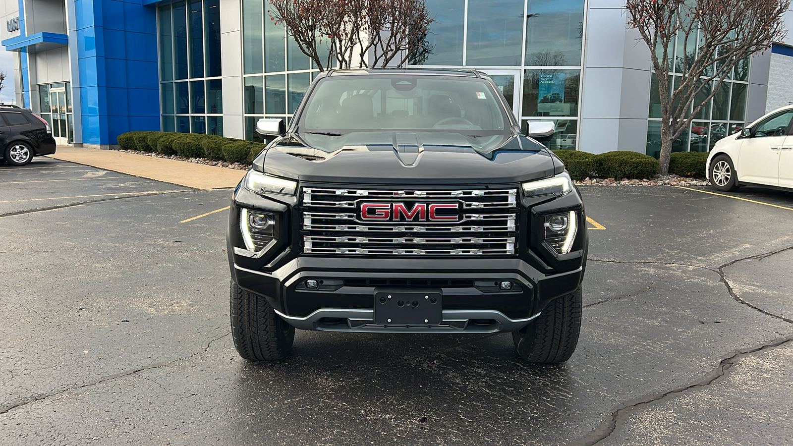 2024 GMC Canyon 4WD Denali 30