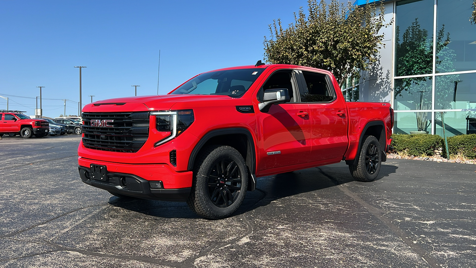 2025 GMC Sierra 1500 Elevation 1