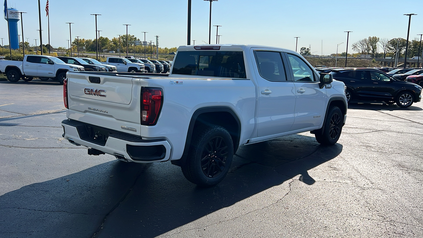 2025 GMC Sierra 1500 Elevation 5