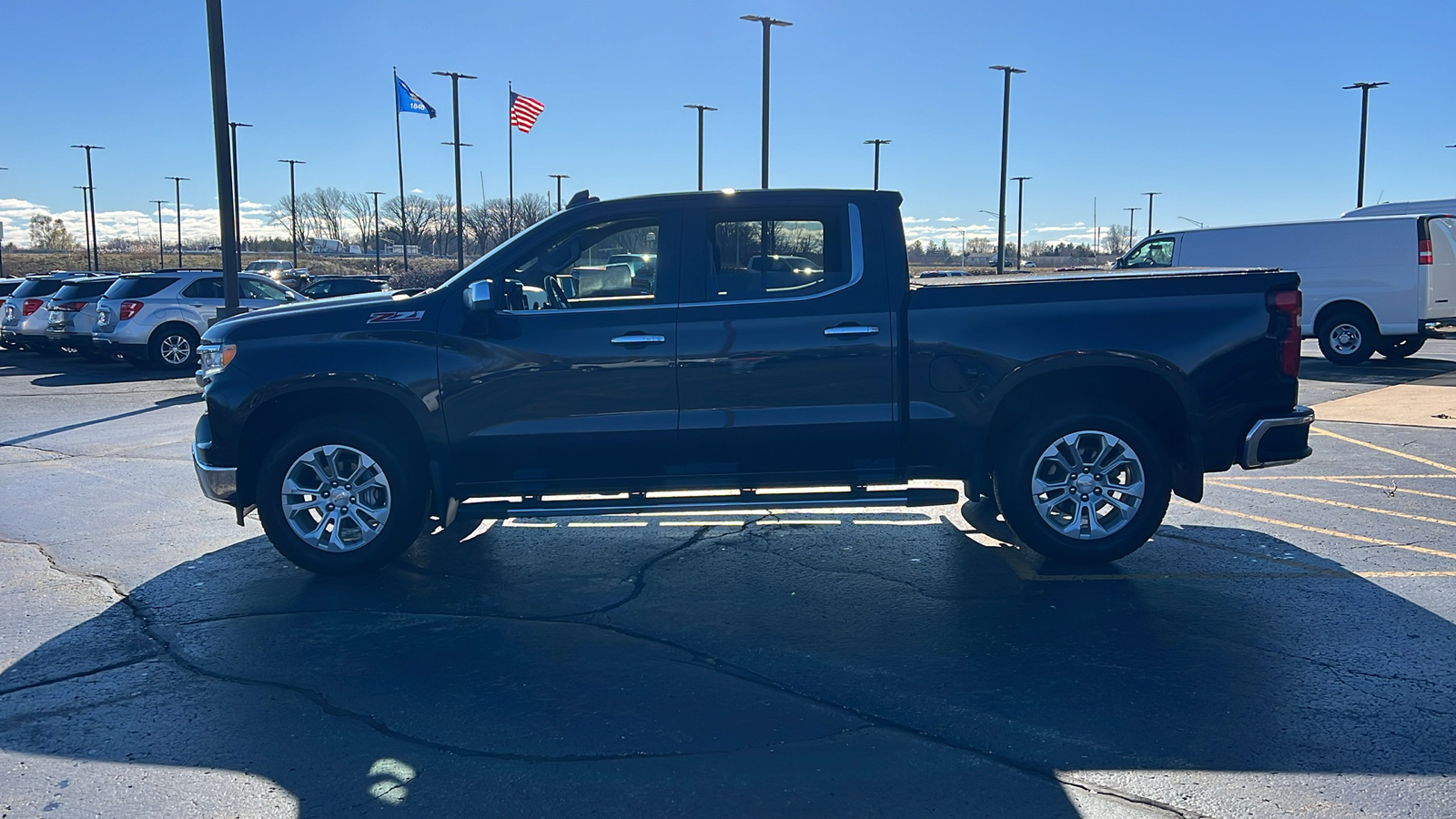 2022 Chevrolet Silverado 1500 LTZ 2