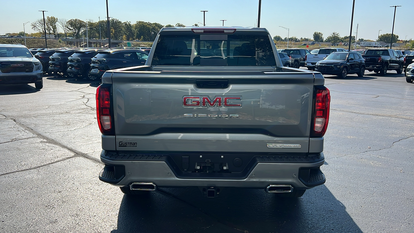 2025 GMC Sierra 1500 Elevation 4