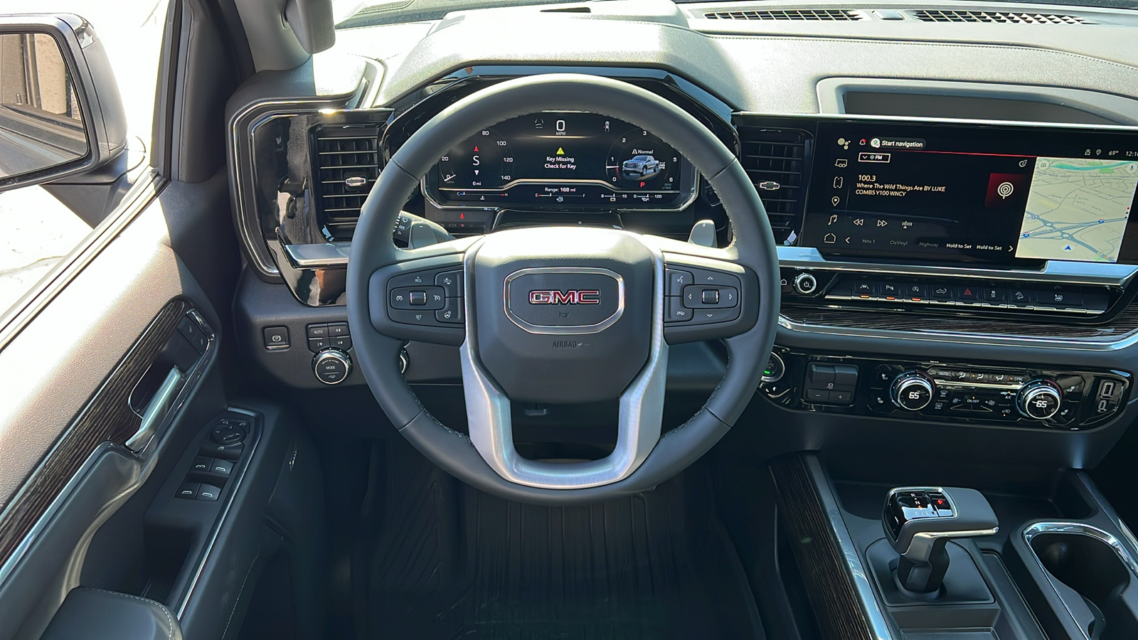 2025 GMC Sierra 1500 Elevation 9