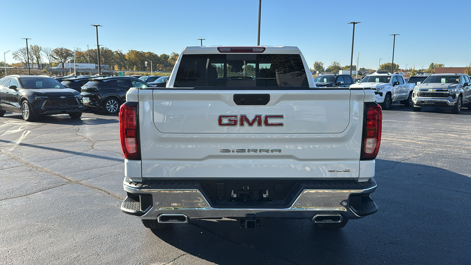 2025 GMC Sierra 1500 SLE 4