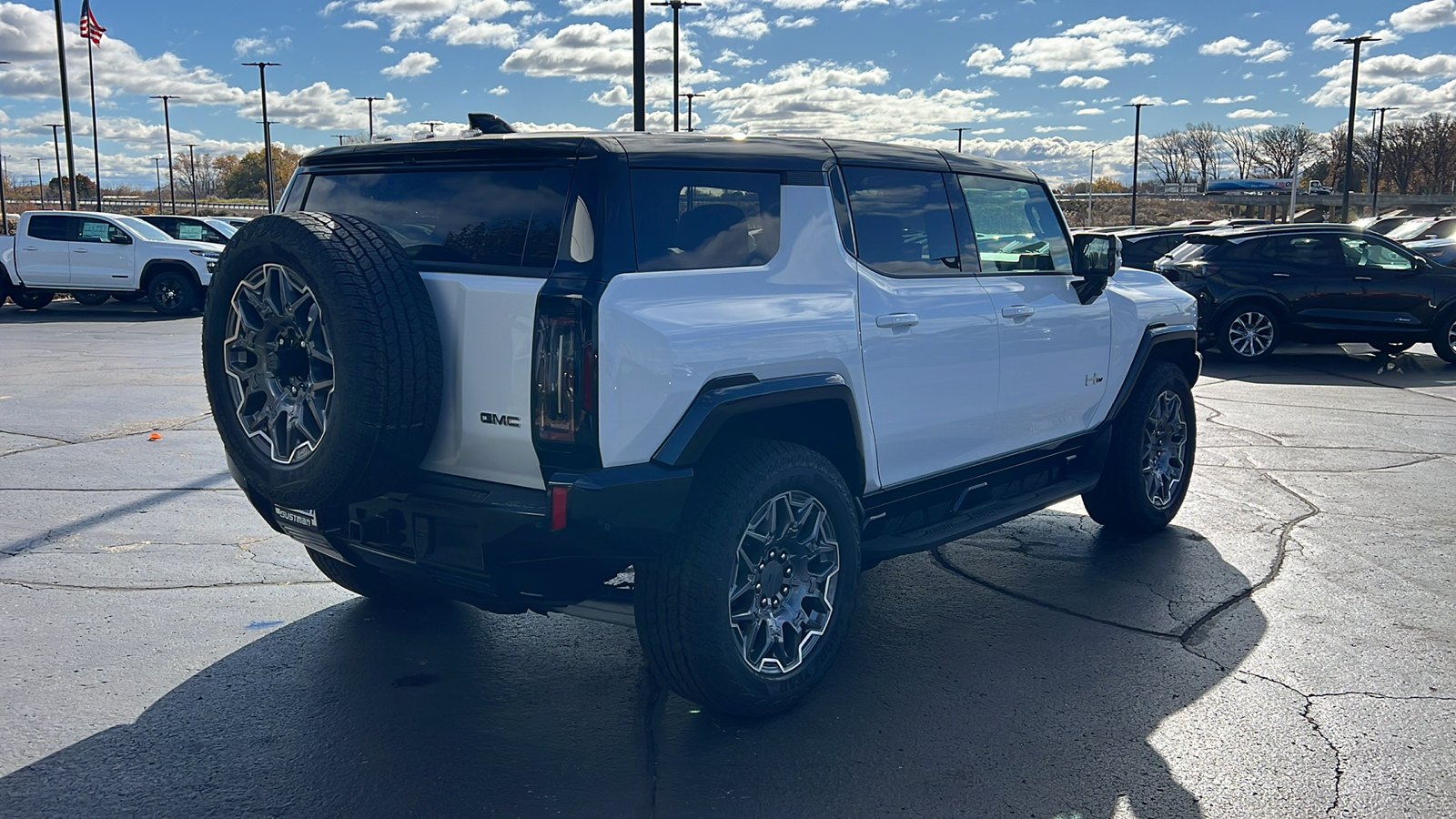 2025 GMC HUMMER EV  5