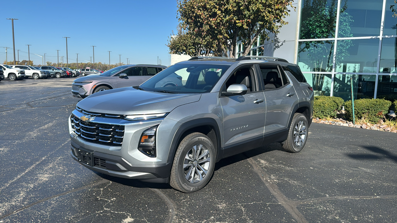 2025 Chevrolet Equinox AWD LT 1