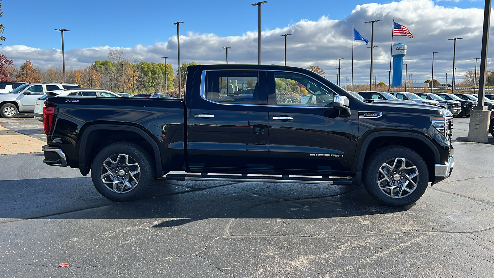 2025 GMC Sierra 1500 SLT 6