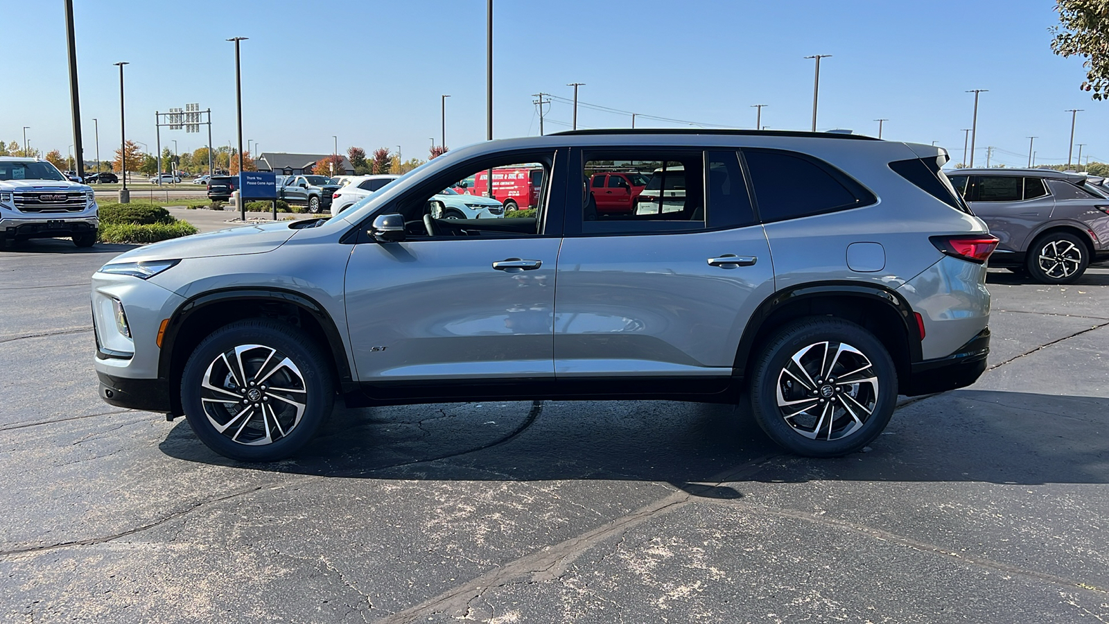 2025 Buick Enclave Sport Touring 2