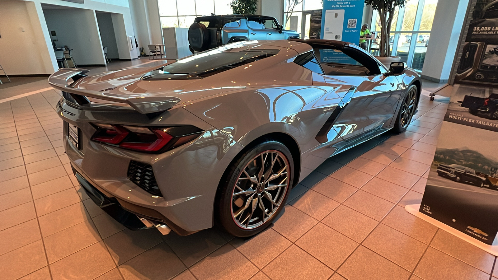 2025 Chevrolet Corvette 2LT 5