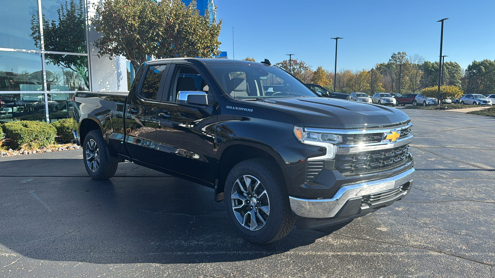 2025 Chevrolet Silverado 1500 LT 7