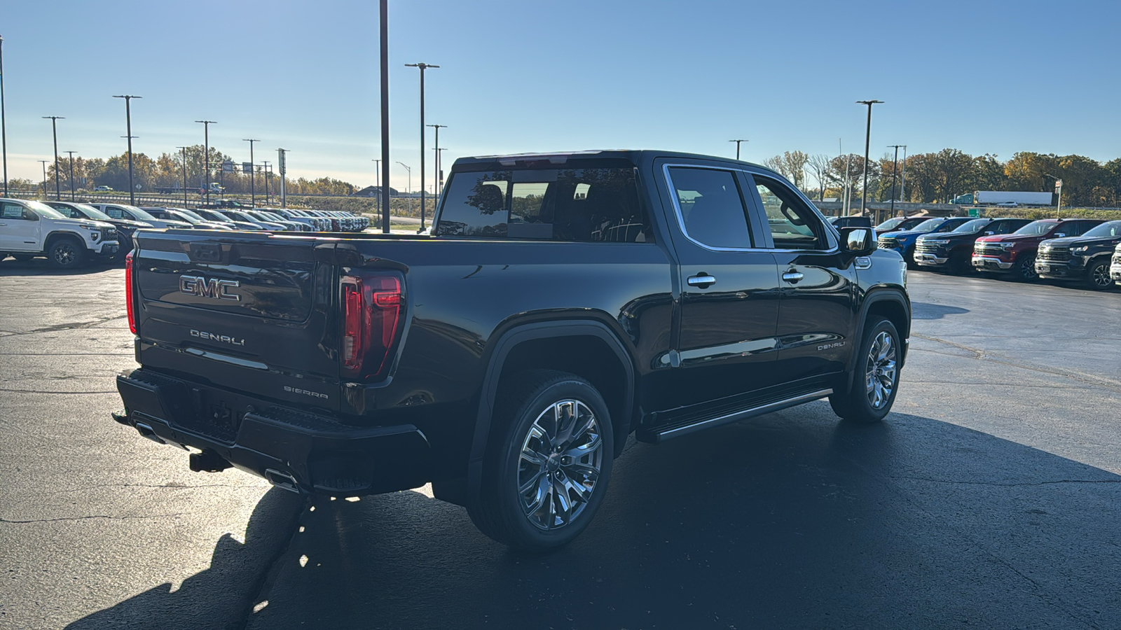 2025 GMC Sierra 1500 Denali 5