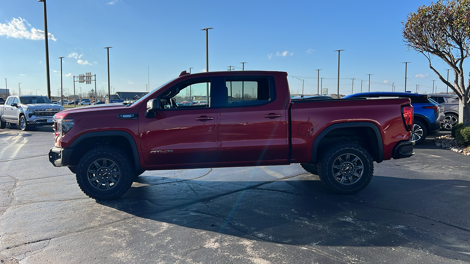 2025 GMC Sierra 1500 AT4X 2