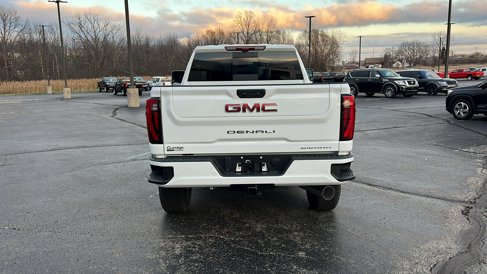 2025 GMC Sierra 2500HD  4