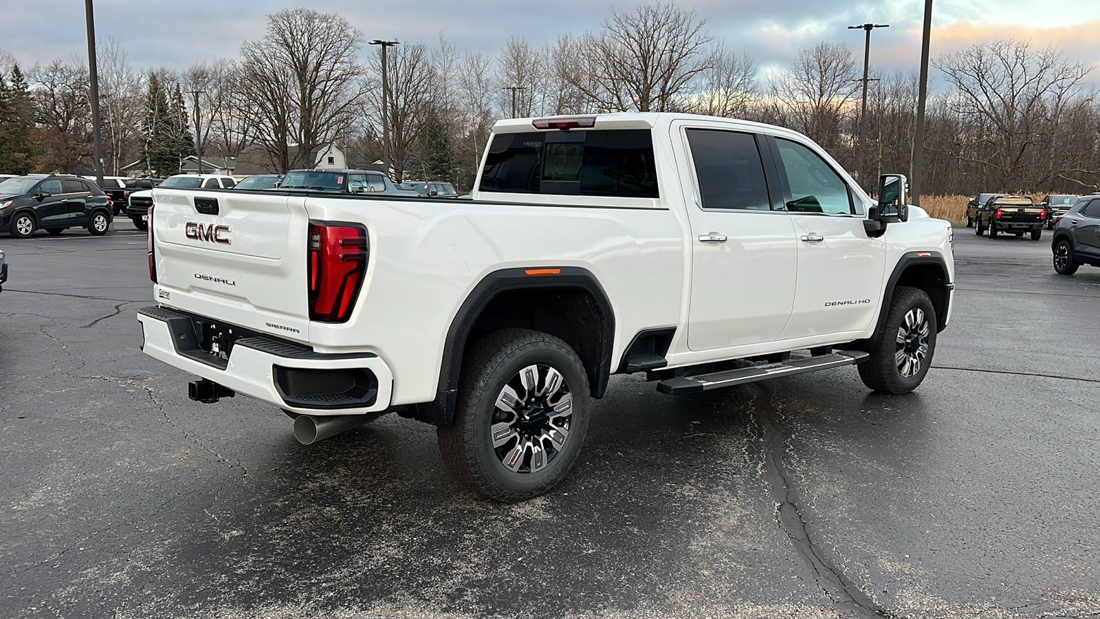 2025 GMC Sierra 2500HD  5