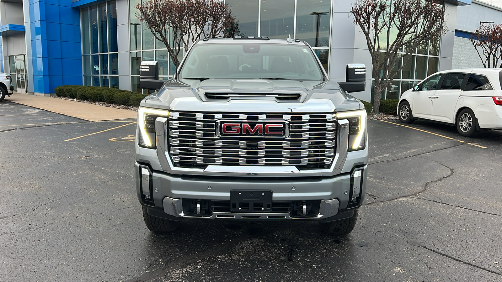 2025 GMC Sierra 2500HD Denali 30