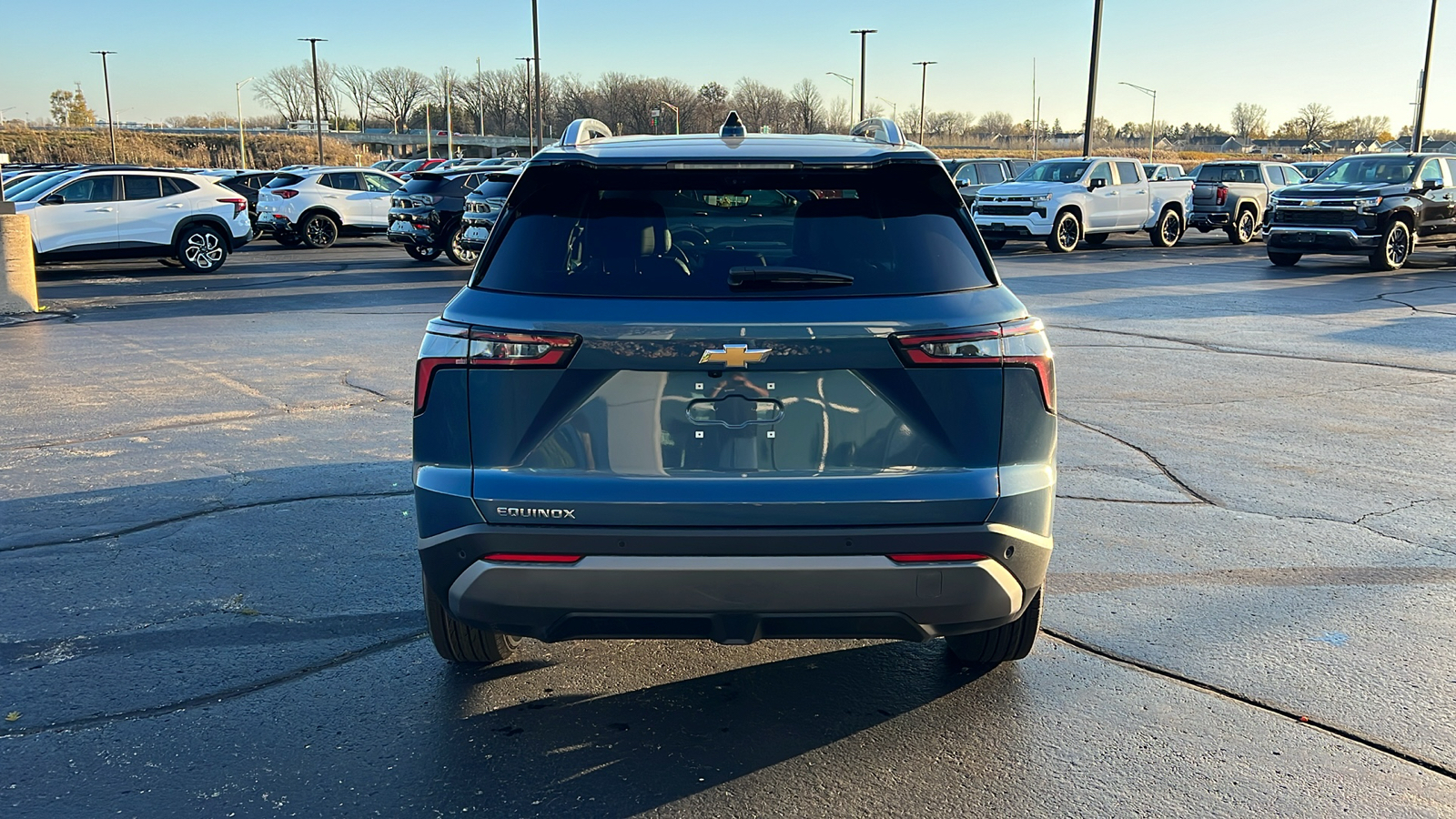 2025 Chevrolet Equinox FWD LT 4