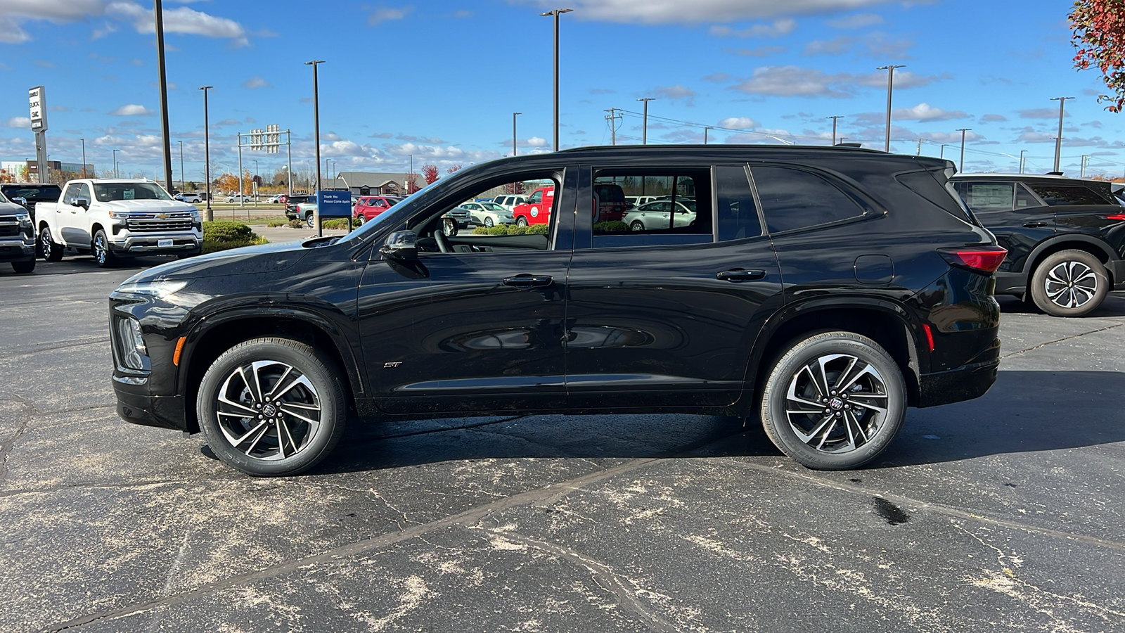 2025 Buick Enclave Sport Touring 2