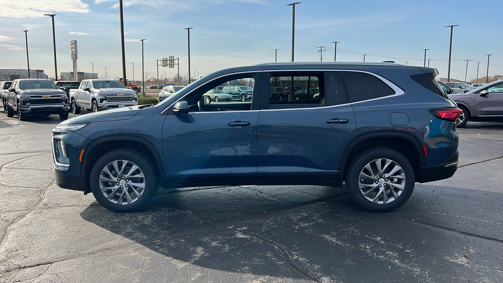 2025 Buick Enclave Preferred 2