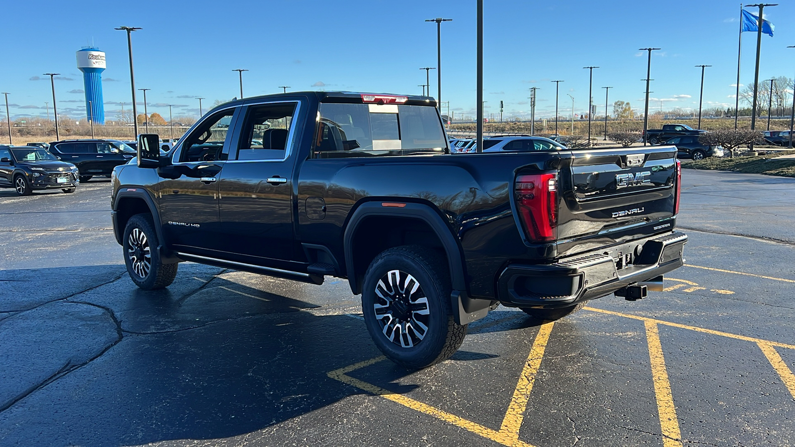 2025 GMC Sierra 2500HD Denali Ultimate 3